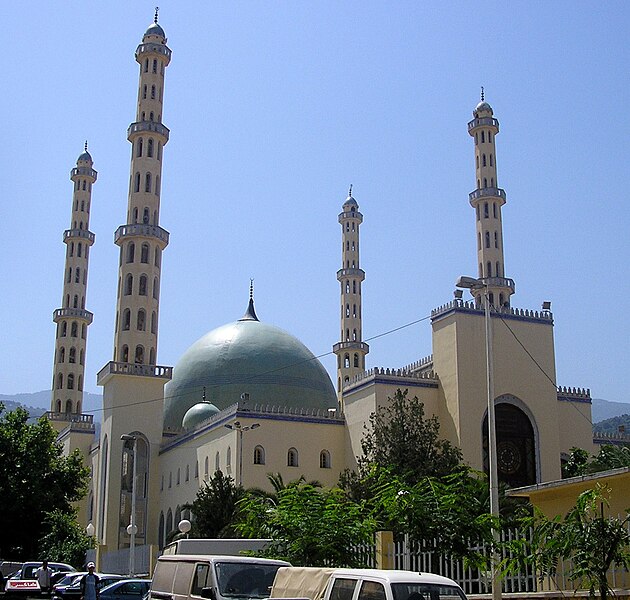 File:Al-Kawthar Mosque in Blida, Algeria.jpg