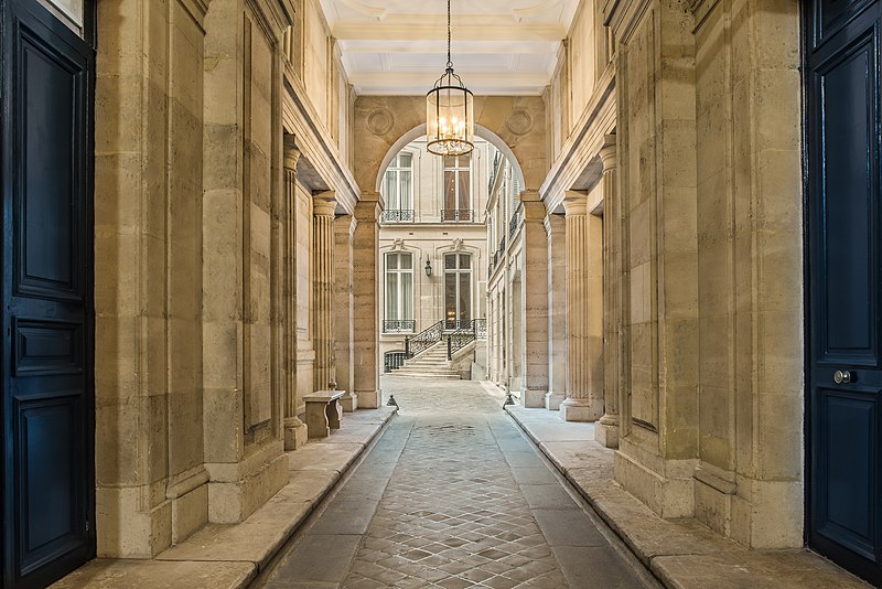 File:Alfred-Sommier-Hotel-Paris.jpg