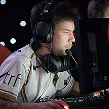 Allu NiP 2015 (cropped).jpg