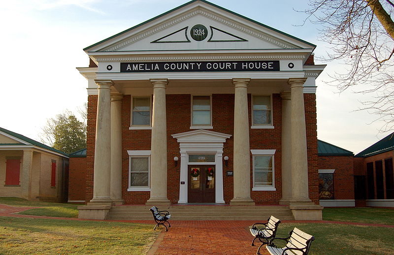 Fájl:Amelia VA - county courthouse.jpg