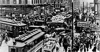 The corner of Dearborn and Randolph Streets in Chicago, 1910.