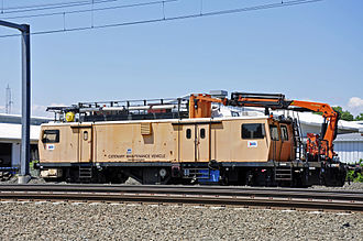 An Amtrak catenary maintenance vehicle on the Northeast Corridor in Guilford, Connecticut Amtrak Catenary Maintenance Vehicle (4982606318).jpg