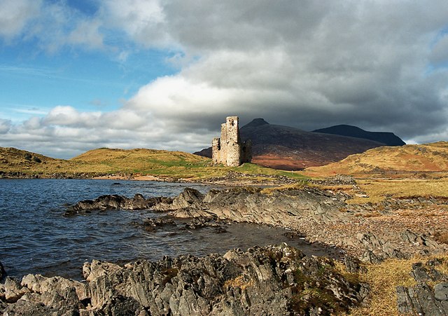 The ruined Ardvreck Castle, on Loch Assynt in Sutherland. The castle, built by the Macleods, dates from the 16th century.