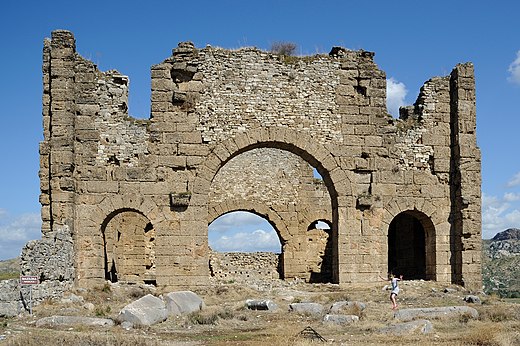 Resten van de Basilica van Aspendos