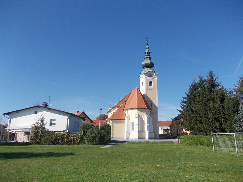 File:Basilica of the Visitation, Petrovče 03.JPG