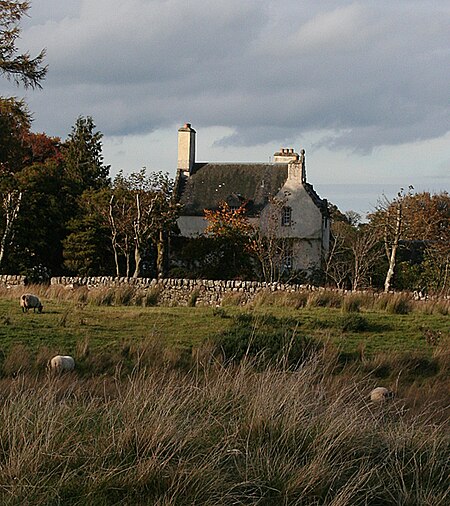 Bavelaw Castle (geograph 5168949)