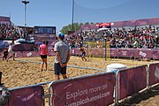 Deutsch: Beachhandball bei den Olympischen Jugendspielen 2018 in Buenos Aires; Tag 7, 13. Oktober 2018; Jungen, Halbfinale – Spanien-Kroatien 2:1 English: Beach handball at the 2018 Summer Youth Olympics in Buenos Aires at 13 October 2018 – Boys Semifinal – Spain-Croatia 2:1 Español: Handball de playa en los Juegos Olimpicos de la Juventud Buenos Aires 2018 en 13 de octubre de 2018 – Semifinales de chicos - España-Croacia 2:1