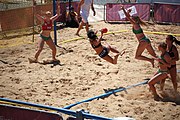 Deutsch: Beachhandball bei den Olympischen Jugendspielen 2018; Tag 4, 10. Oktober 2018; Mädchen, Vorrunde, Gruppe A - Ungarn-Chinese Taipei (Taiwan) 2:0 English: Beach handball at the 2018 Summer Youth Olympics at 10 October 2018 – Girls Preliminary Round Group A‎ – Hungary-Chinese Taipei 2:0