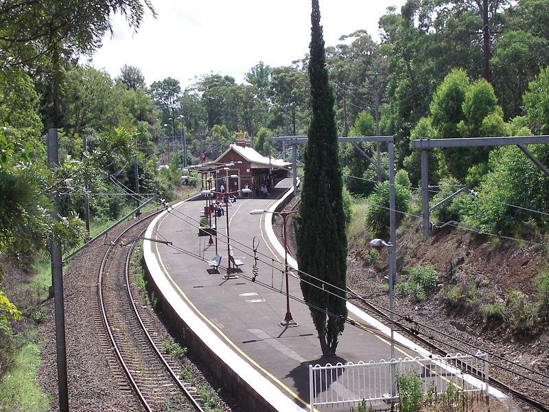 File:Beecroftstationsyd.jpg