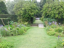 Part of the formal garden Bentley-garden.jpg