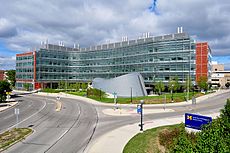 University of Michigan Biomedical Science Building, a 2007 AIA honor award winner. Biomedical Science Research 2010.jpg