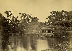 Сад Хамарикю в 1863 году, фотография Феликса Беато