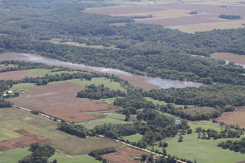 File:Branstad, Reynolds and Orr travel to northeast Iowa to visit areas affected by 2016 Cedar River flooding. 160926-Z-OB216-015.jpg