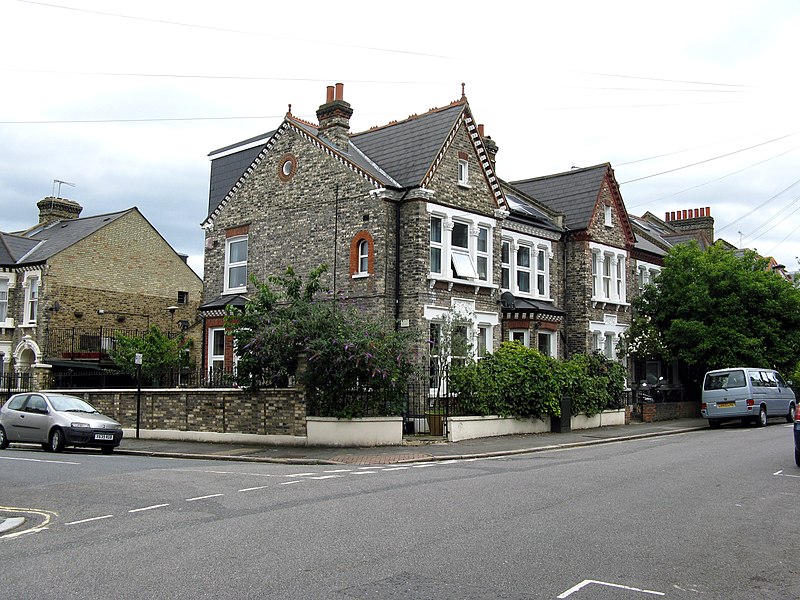 File:Brixton, House on Beechdale Road - geograph.org.uk - 3043336.jpg