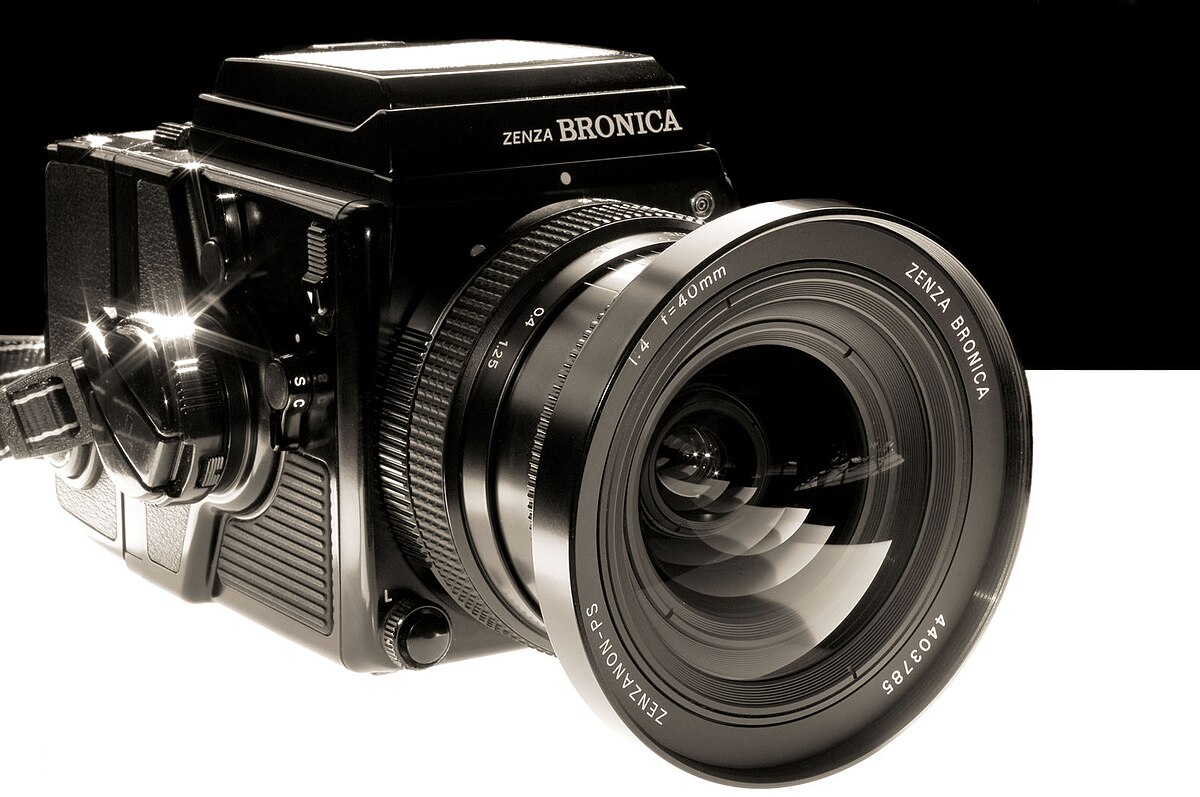 Bronica — Wikipédia