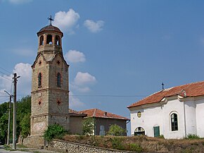 Bulgaria-Momin-sbor-village-church.jpg