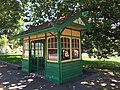 English: A tram shelter at Burston Reserve in East Melbourne, Victoria