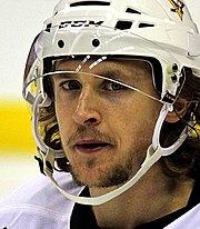 Carl Hagelin Carl Hagelin 2017-05-06 (cropped1).jpg