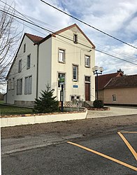 The town hall in Chaînée-des-Coupis