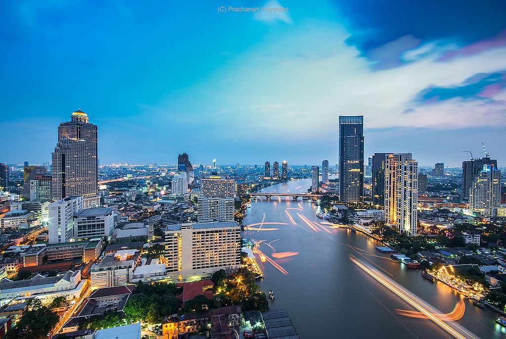Chao Phraya River from CAT building (8134954465)