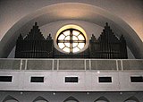 Chiesa Natività NSGC Roma organo.jpg