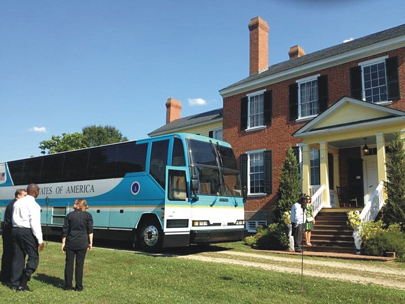 File:Clover Forest with Presidential Bus.jpg