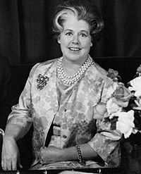 Dame Zara Holt 1950.jpg