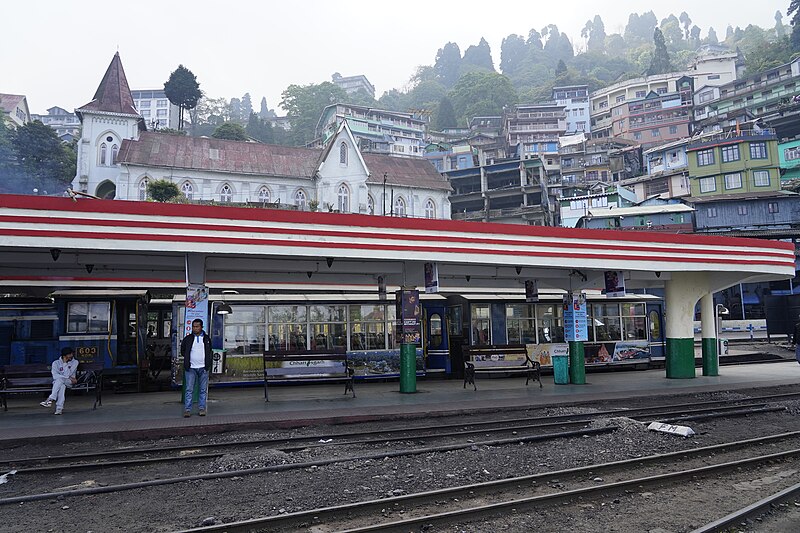 File:Darjeeling railway station of Darjeeling Himalayan Railway 11.jpg