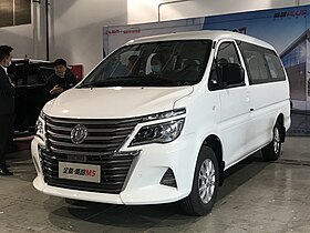 Dongfeng Fengxing Lingzhi M5 фейслифт 004.jpg