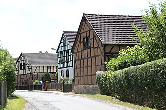Dorfstraße in Rausdorf