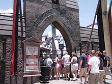 The entrance to Dragon Challenge at Islands of Adventure DragonChallengeEntrance.JPG