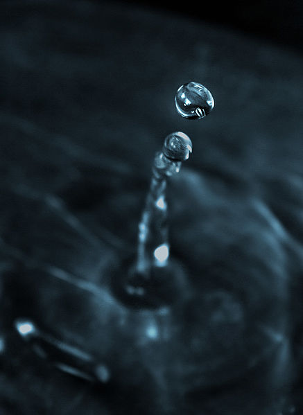 File:Drop of water MT.jpg