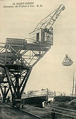 Thumbnail for Bulk-handling crane