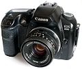 EOS D30 avec objectif Pentacon