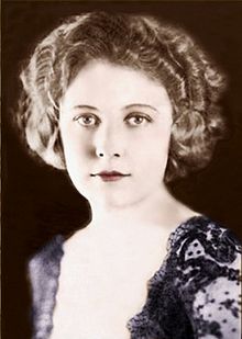 Edna Purviance The Blue Book of the Screen.jpg