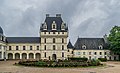 * Nomination Exterior of the Castle of Valençay, Indre, France. --Tournasol7 00:05, 29 December 2018 (UTC) * Promotion Good quality. --Seven Pandas 01:25, 29 December 2018 (UTC)