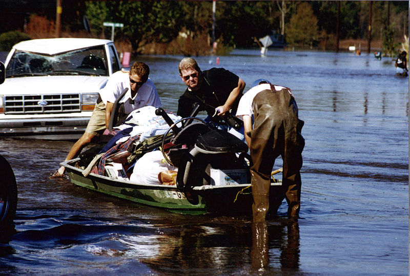 File:FEMA - 120 - Photograph by Dave Saville taken on 09-16-1999 in South Carolina.jpg