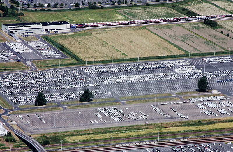 File:Flug Emden 2010 245.JPG