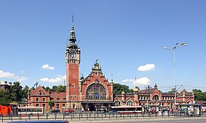 Gdansk Main Railway Station (exterior)