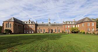 Hartlebury Castle (13th century)