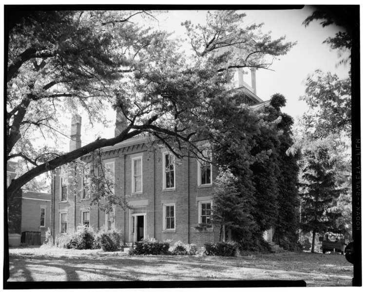 File:Historic American Buildings Survey Douglas McCleery, Photographer June 1958 EXTERIOR VIEW- SOUTH-EAST - Highland Junior College, Irvin Hall, Highland Junior College Campus, HABS KANS,22-HILA,1-1.tif