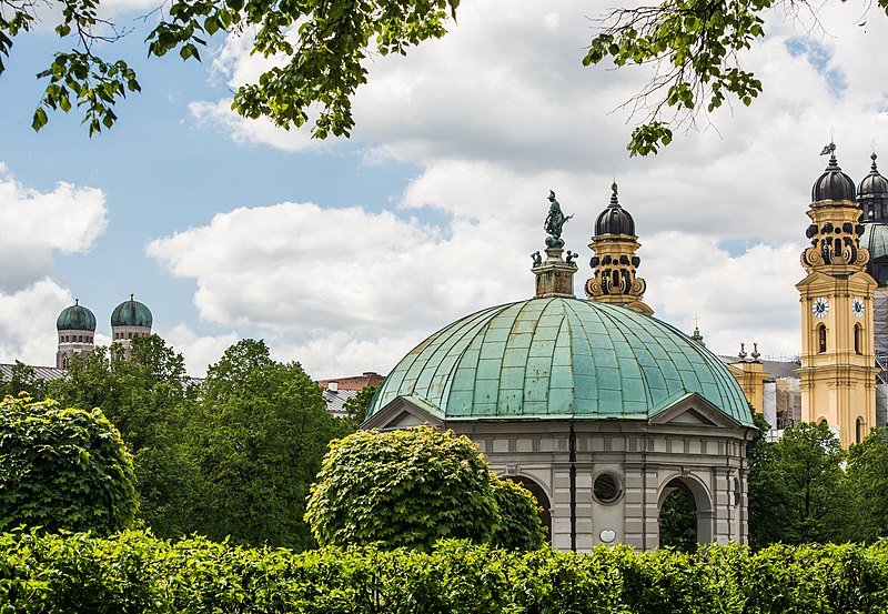 File:Hofgarten München im Frühling Wiki Loves Monuments 2018 de DE BY.jpg