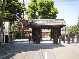 Hosen-ji (Nio-mon).jpg