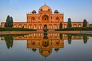 Humayun's Tomb, Delhi, the first fully developed Mughal imperial tomb, 1569–70 CE[98]