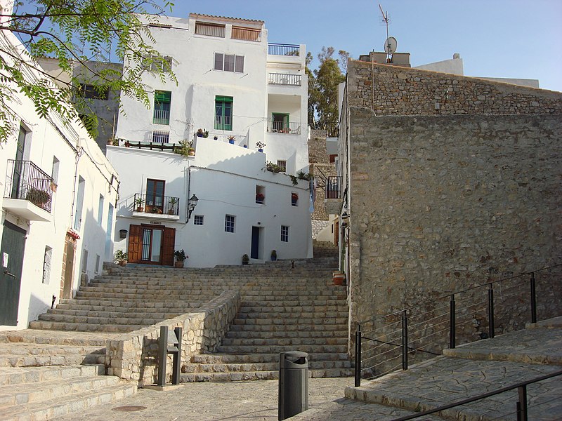 File:Ibiza - panoramio - anibal amaro (7).jpg