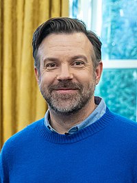 Jason Sudeikis' performance in the episode received praise, while the writing as a whole received a more mixed response. Jason Sudeikis on March 20, 2023 in the Oval Office of the White House - P20230320AS-2571 (cropped).jpg