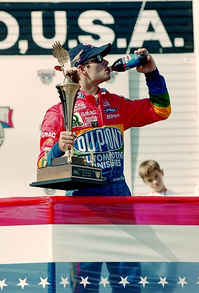 File:Jeff Gordon Pennsylvania 500.jpg