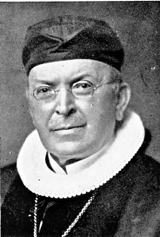 <span class="mw-page-title-main">Johan Lunde</span> Norwegian theologian and Bishop