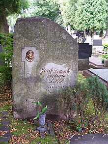 Jozef Lettrich's grave.jpg