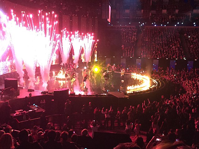 Bieber during his show at 2016 Brit Awards